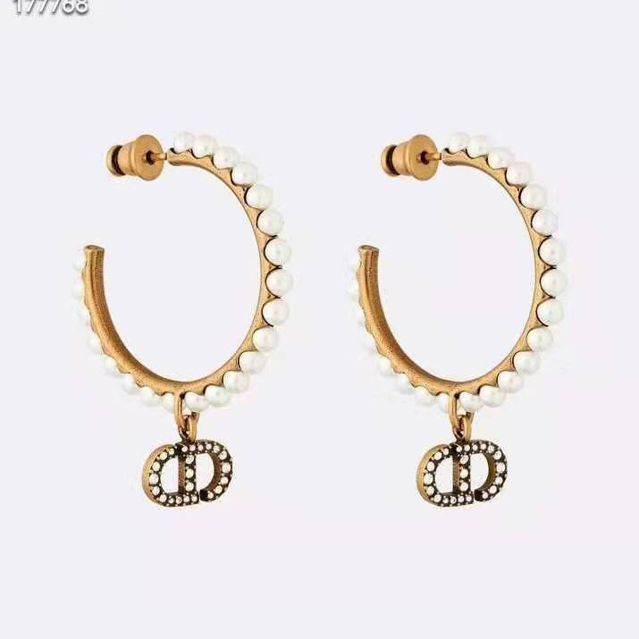 chr1st1an D10r earrings
